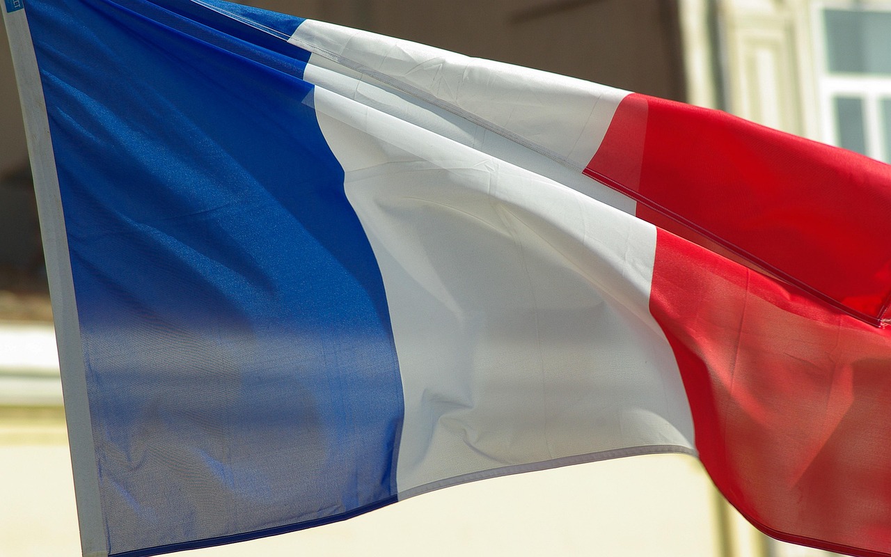 découvrez des analyses et points de vue sur l'actualité et la société en france à travers des opinions variées et argumentées.