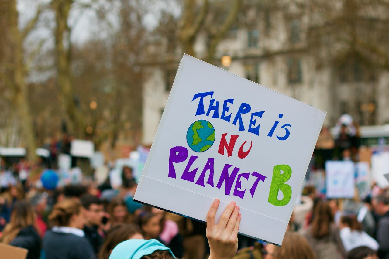 découvrez comment agir efficacement contre le changement climatique grâce à des solutions durables et des initiatives engagées pour protéger notre planète.