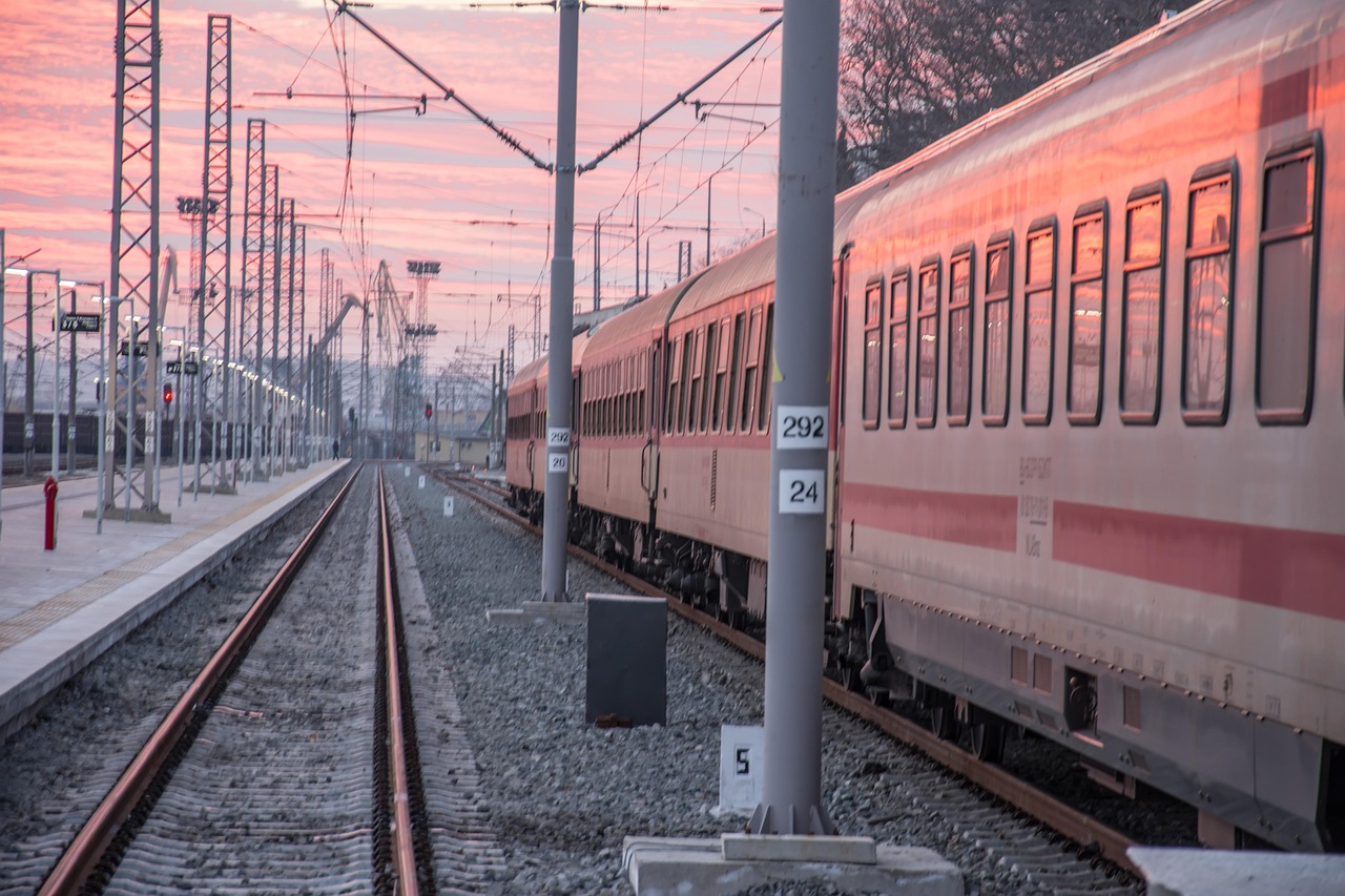 découvrez les meilleurs itinéraires et conseils pour voyager en train à travers l'europe, alliant confort, rapidité et paysages magnifiques.
