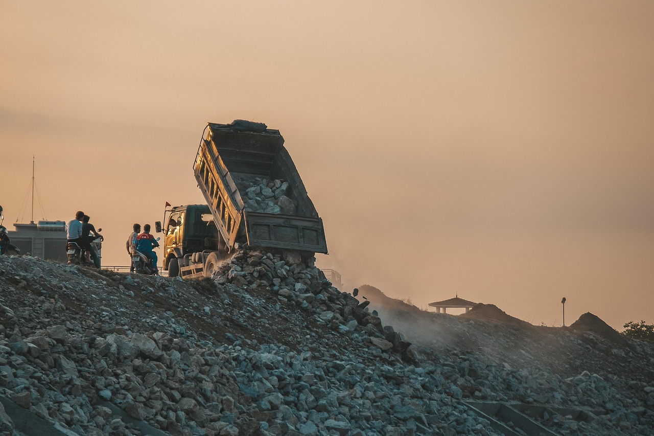 découvrez des stratégies efficaces de réduction des déchets pour un mode de vie plus durable. apprenez à minimiser votre impact environnemental tout en économisant de l'argent grâce à des pratiques simples et innovantes.