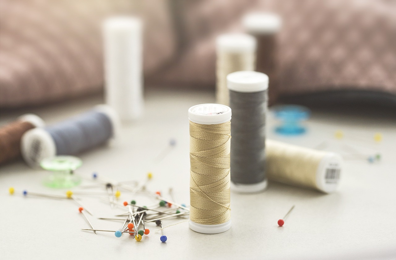 découvrez nos recettes faciles de cosmétiques naturels faits maison pour prendre soin de votre peau avec des ingrédients simples et écologiques.