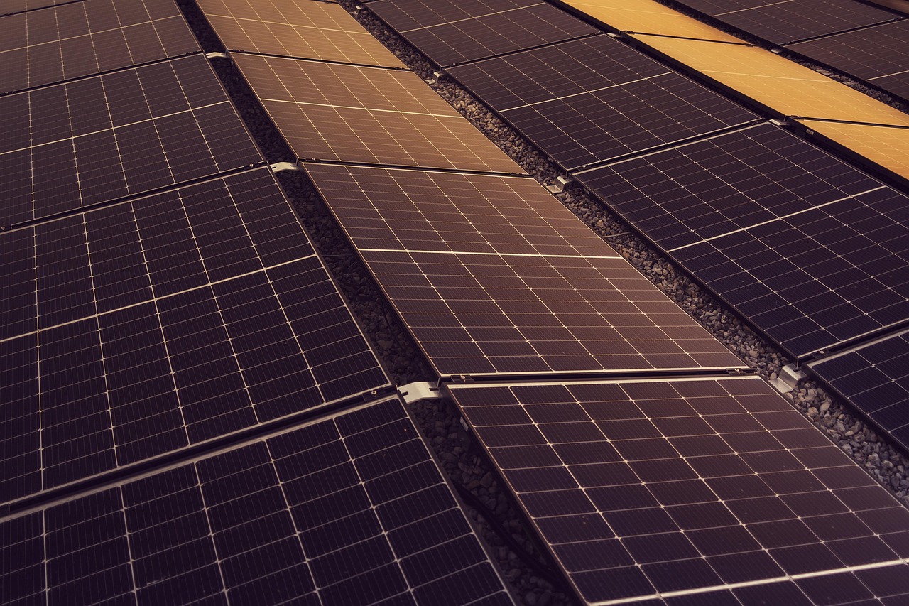 découvrez tout sur l'énergie : ses différentes formes, sa production, son utilisation et son impact sur l'environnement et le quotidien. informez-vous pour mieux comprendre les enjeux énergétiques actuels.
