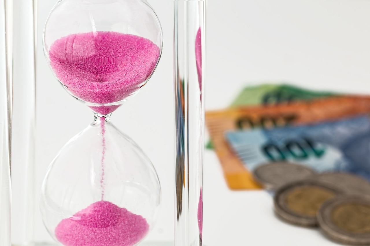 découvrez l'impact des investissements publics sur l'économie et le développement durable. analyse des stratégies d'investissement, des projets clés et des enjeux sociopolitiques liés aux dépenses publiques.