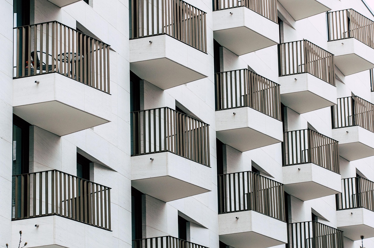 découvrez comment pratiquer le compostage en appartement facilement et efficacement pour réduire vos déchets organiques et contribuer à un mode de vie écologique en milieu urbain.