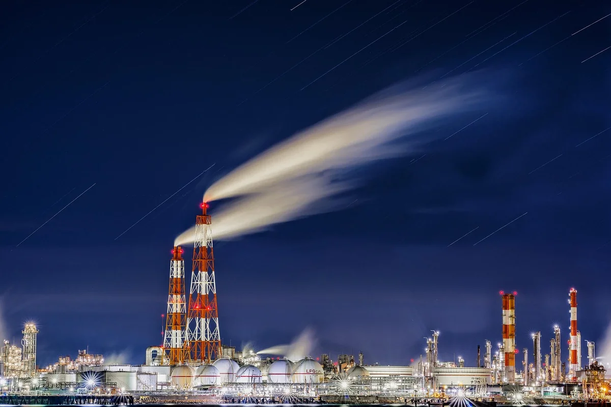 découvrez les causes, les effets et les solutions pour réduire les émissions de gaz à effet de serre afin de lutter contre le changement climatique.