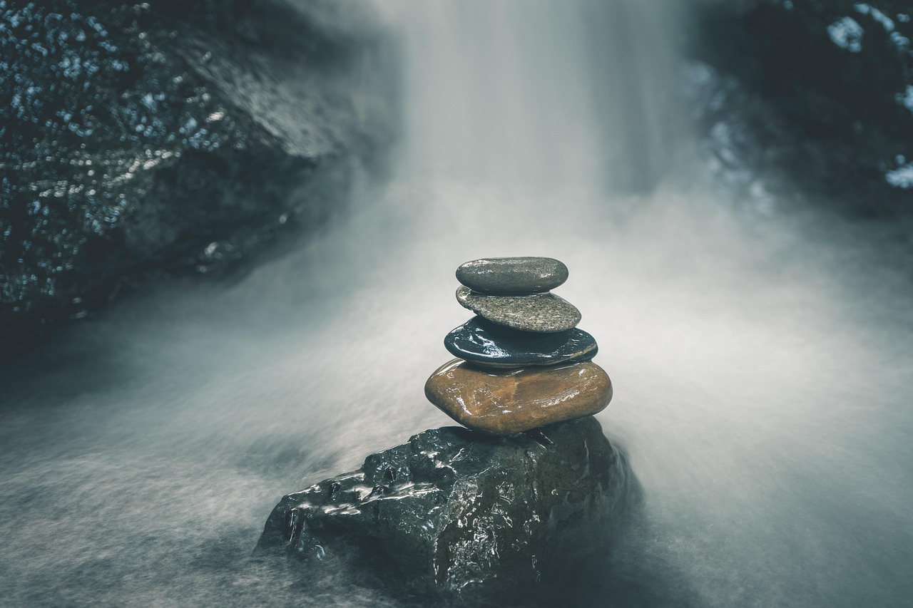 Labyrinthes du Quotidien : Guide Essentiel pour Harmoniser Vie Privée et Vie Professionnelle sur le Long Terme