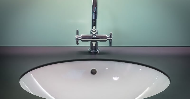 Comment économiser l'eau potable chez soi : 12 gestes qui changent tout