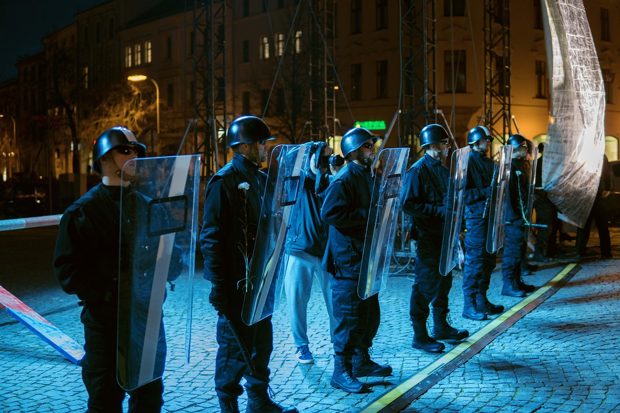 découvrez l'importance de l'intervention préventive pour anticiper et réduire les risques. apprenez comment une approche proactive peut améliorer la sécurité et le bien-être dans divers domaines, de la santé à la gestion des entreprises.