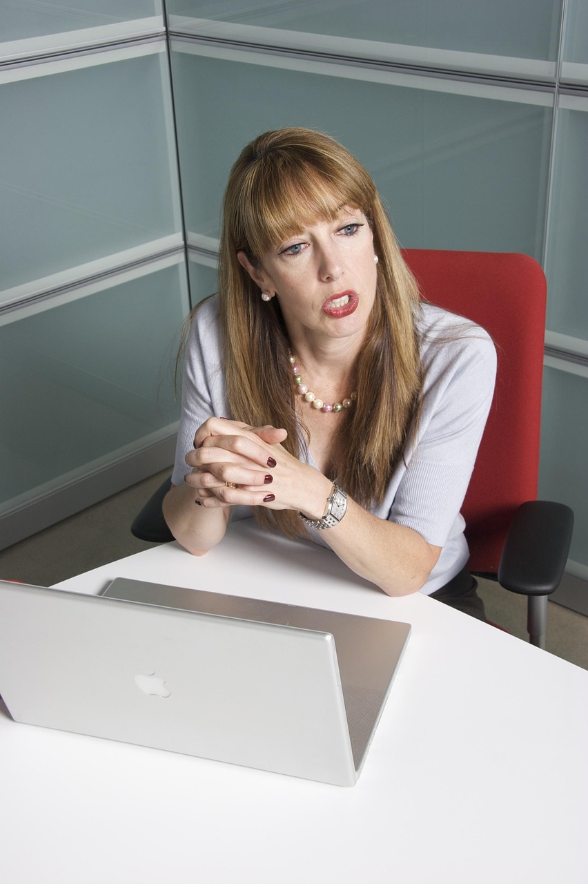 découvrez les clés de la négociation efficace : stratégies, techniques et conseils pour réussir vos accords professionnels et personnels en toute confiance.