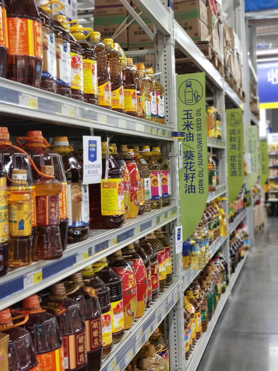 d&eacute;couvrez l'&eacute;volution des supermarch&eacute;s fran&ccedil;ais, de leurs origines &agrave; leurs transformations modernes, et comment ils s'adaptent aux nouvelles tendances de consommation.