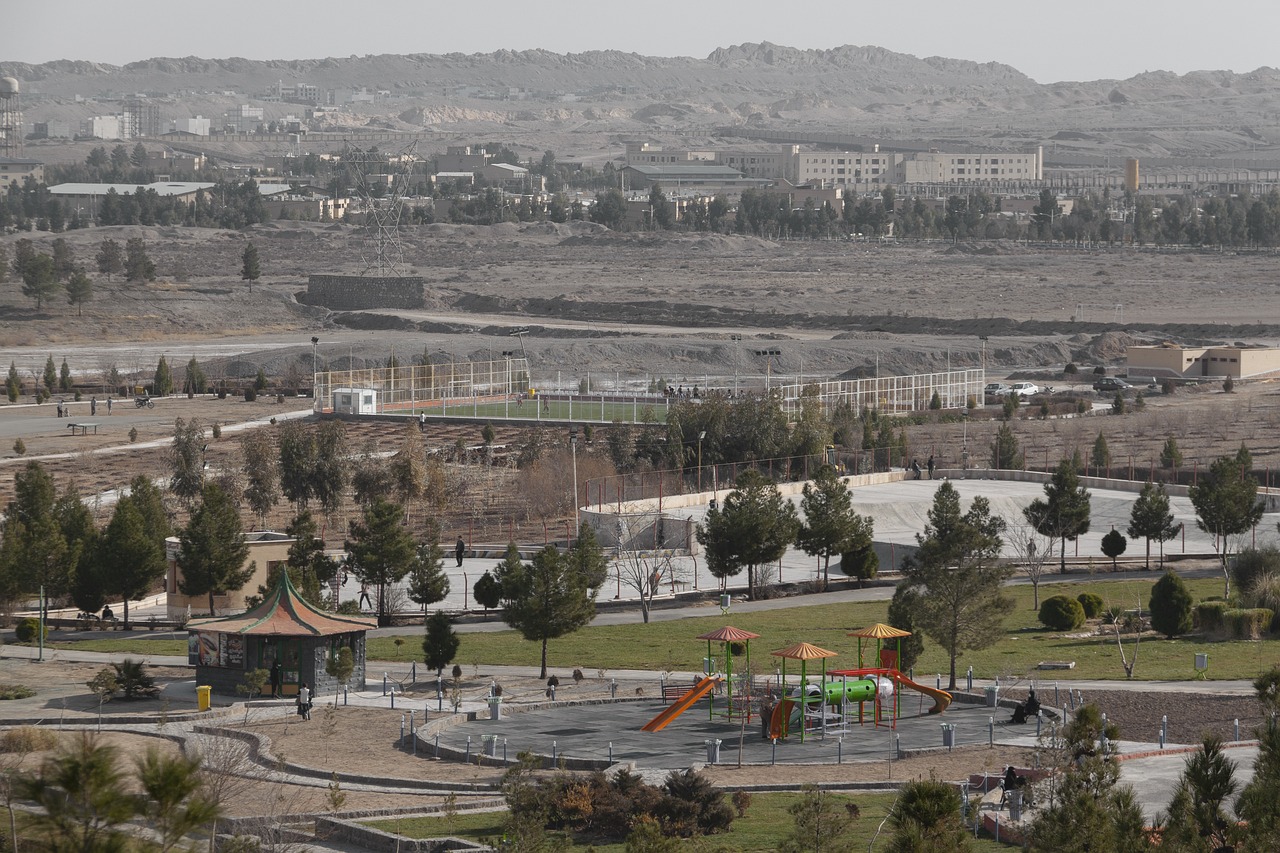 d&eacute;couvrez les principes et enjeux de l'urbanisme, une discipline d&eacute;di&eacute;e &agrave; l'am&eacute;nagement et au d&eacute;veloppement durable des villes et espaces urbains.