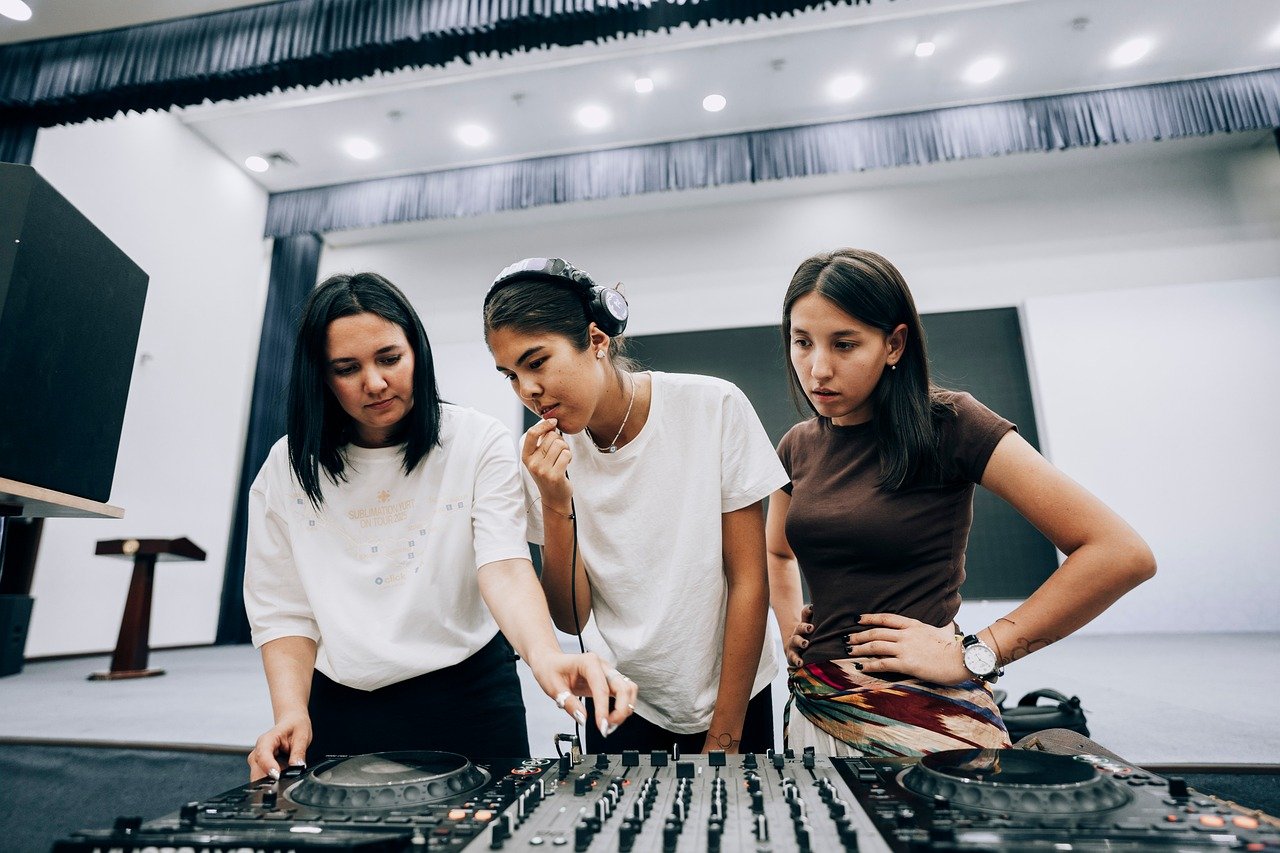 d&eacute;couvrez les masterclasses rse : des formations expertes pour int&eacute;grer la responsabilit&eacute; soci&eacute;tale des entreprises dans votre strat&eacute;gie et agir durablement.